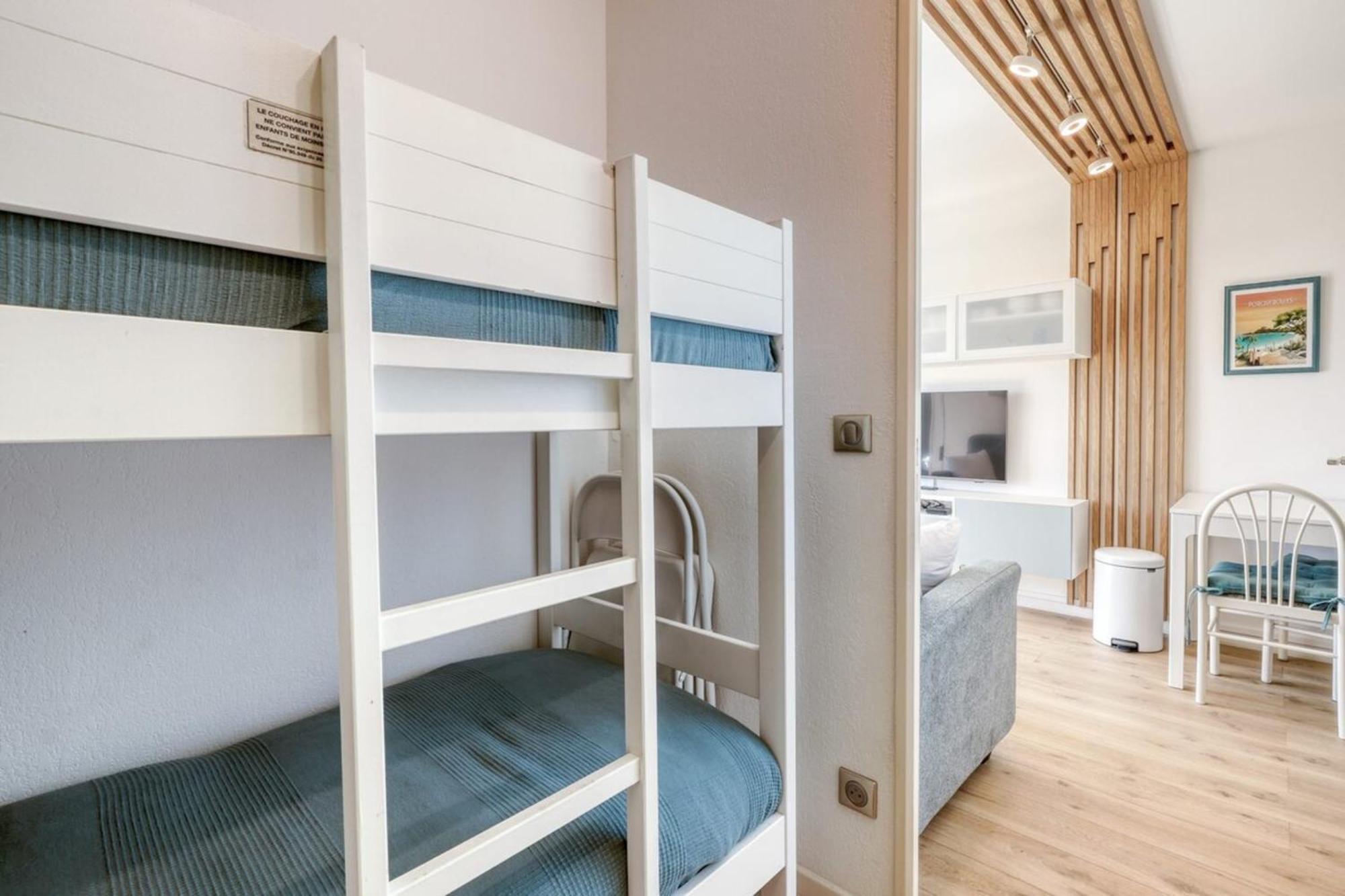 T2 200M From Lavandou Beach Classified 3 Le Lavandou Bagian luar foto